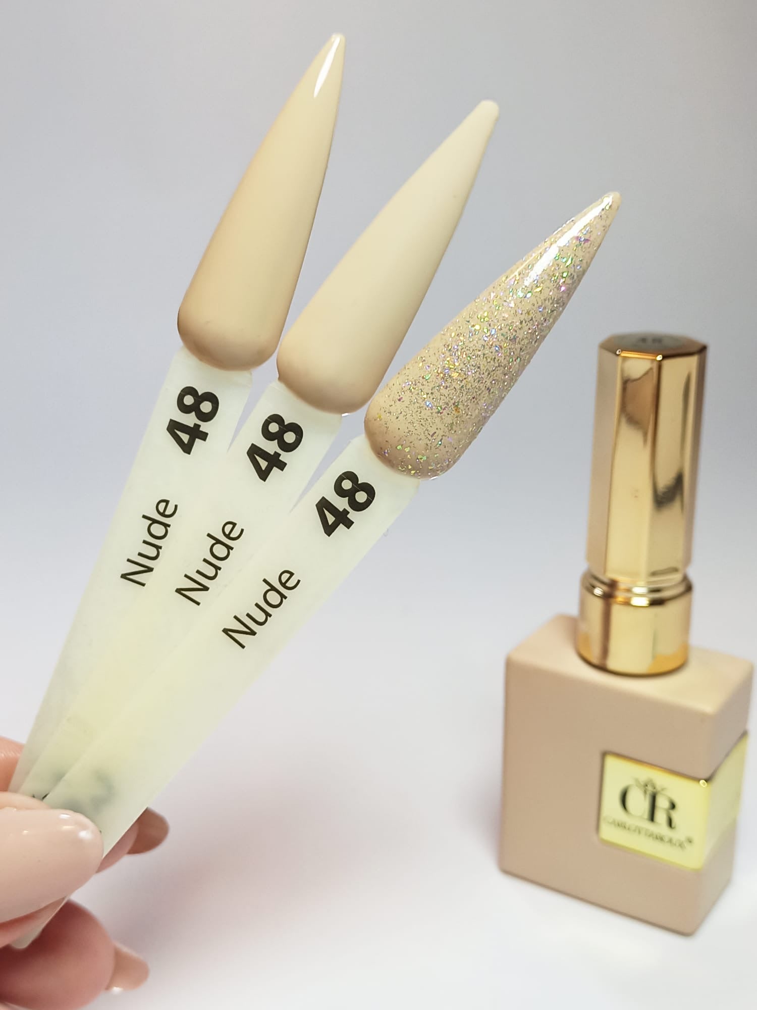 Nude 48